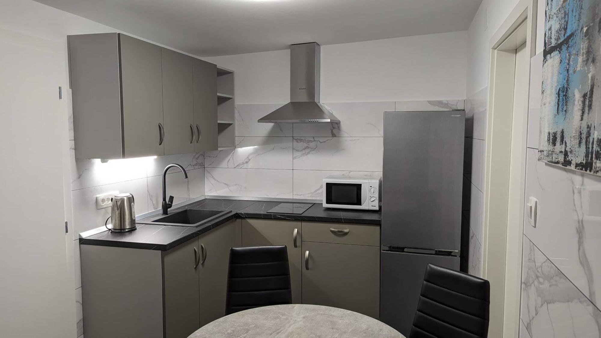 Apartments Kety - Central Heating Crikvenica Bagian luar foto