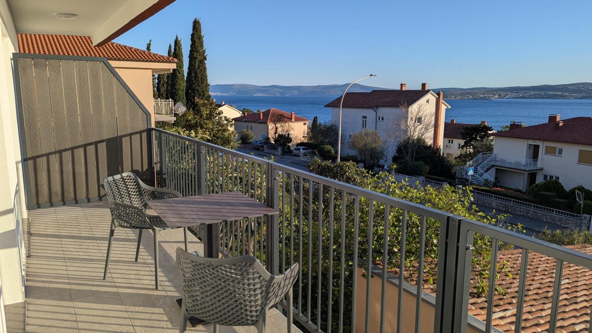 Apartments Kety - Central Heating Crikvenica Bagian luar foto