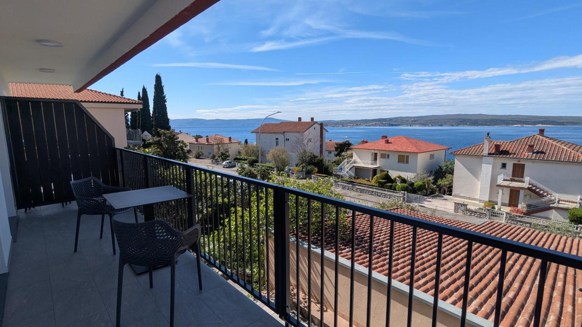 Apartments Kety - Central Heating Crikvenica Bagian luar foto