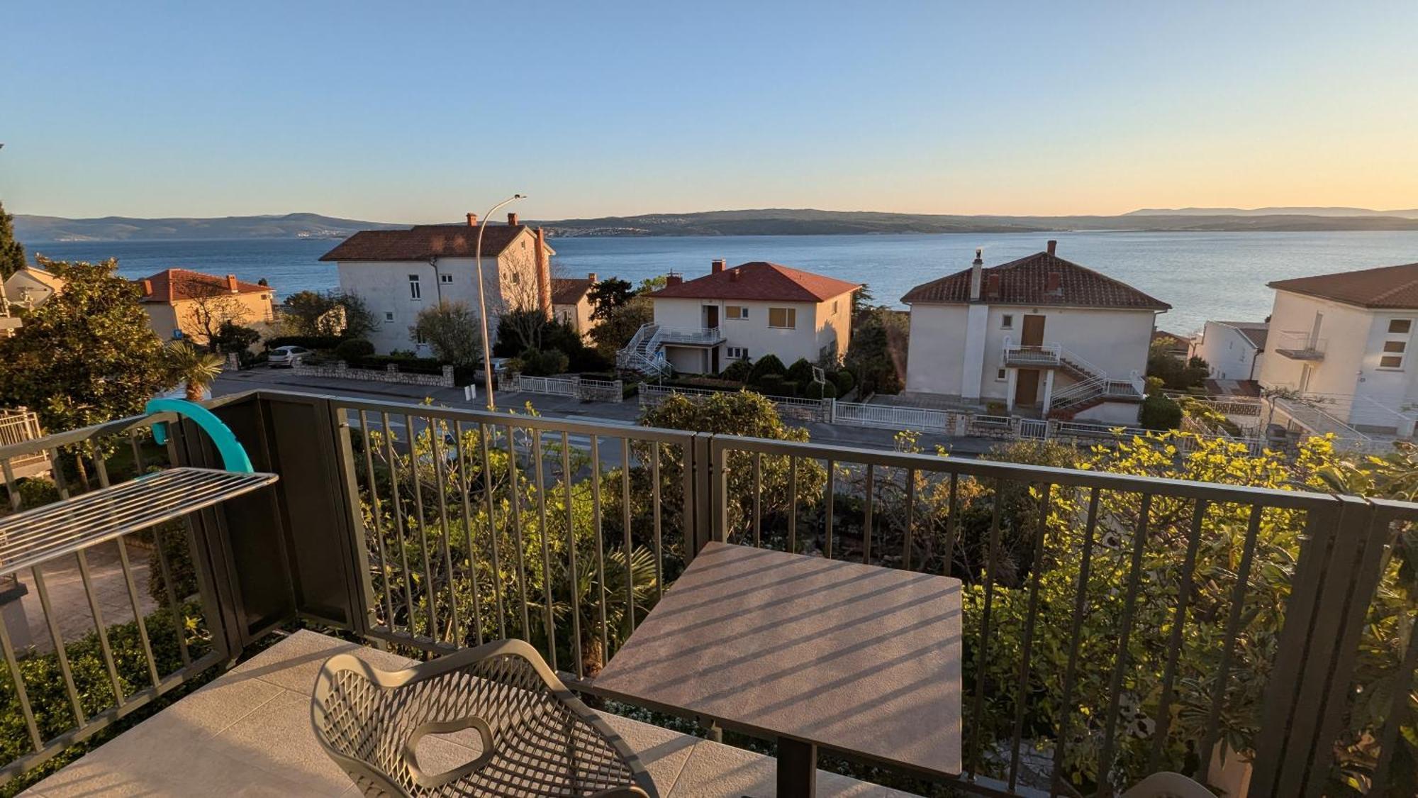Apartments Kety - Central Heating Crikvenica Ruang foto