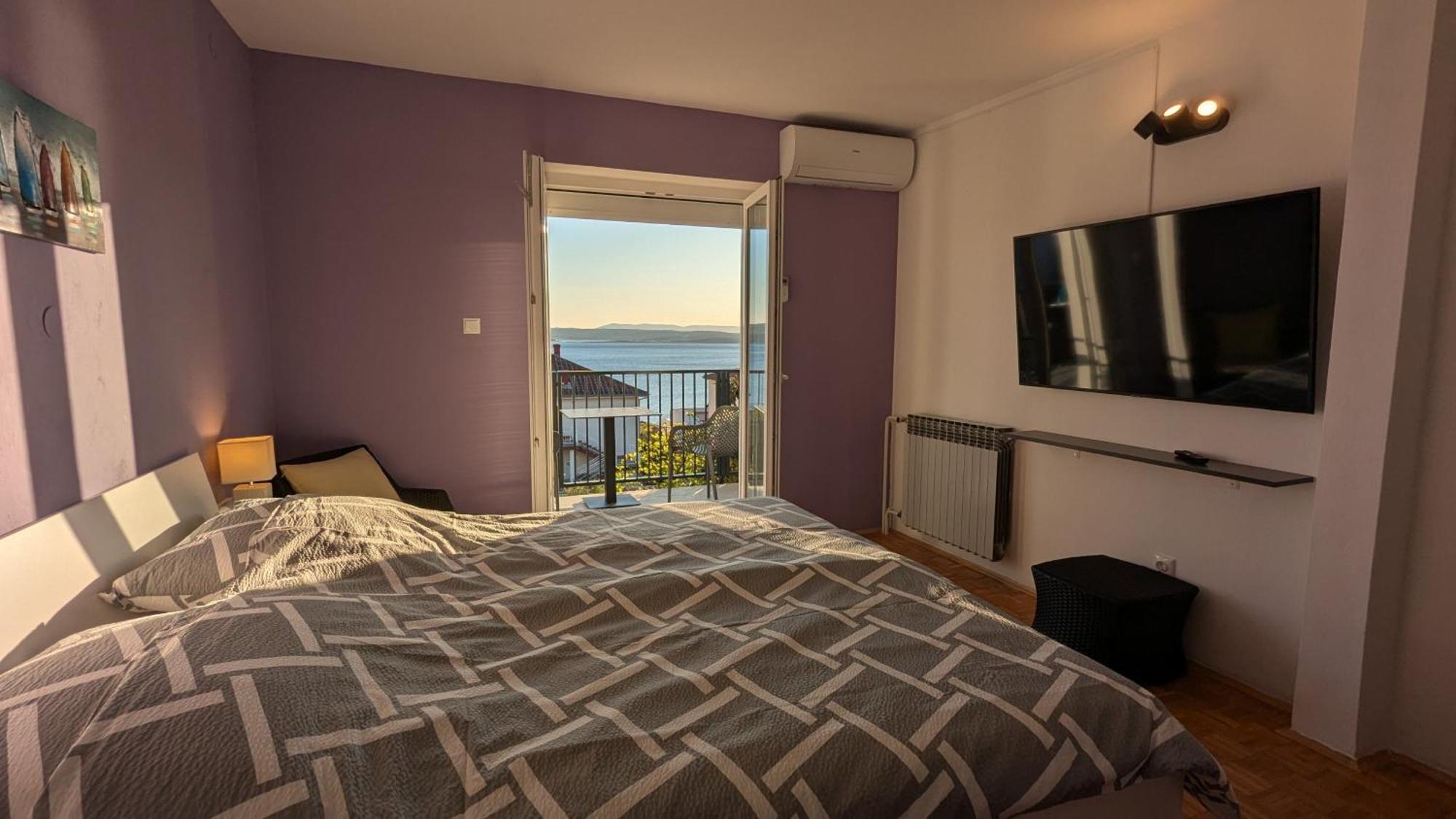 Apartments Kety - Central Heating Crikvenica Bagian luar foto